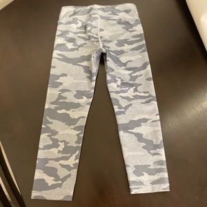 ATHLETA GIRL PRINTED CHIT CHAT CAPRI